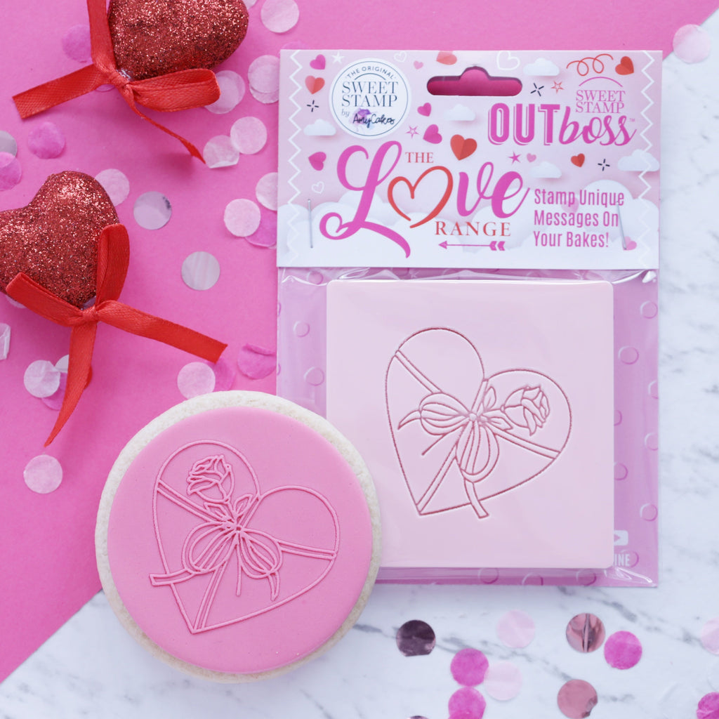 OUTboss Love - Wrapped Heart - Mini Size