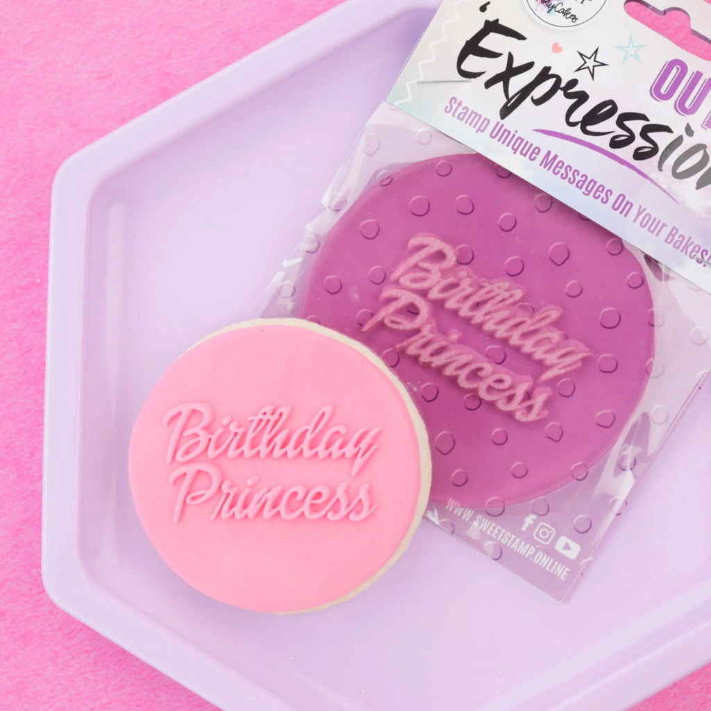 OUTboss Expressions - Dollhouse Birthday Princess