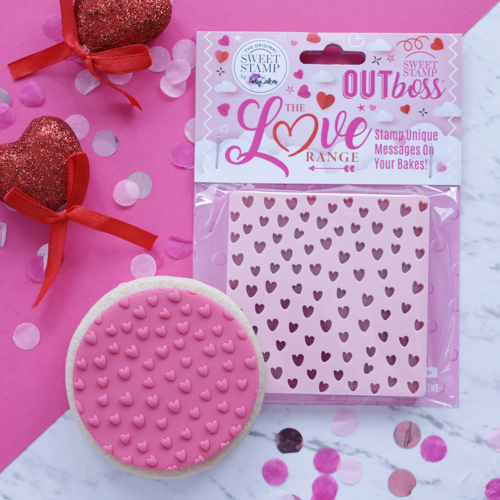 OUTboss Love - Cute Heart Pattern - Regular Size