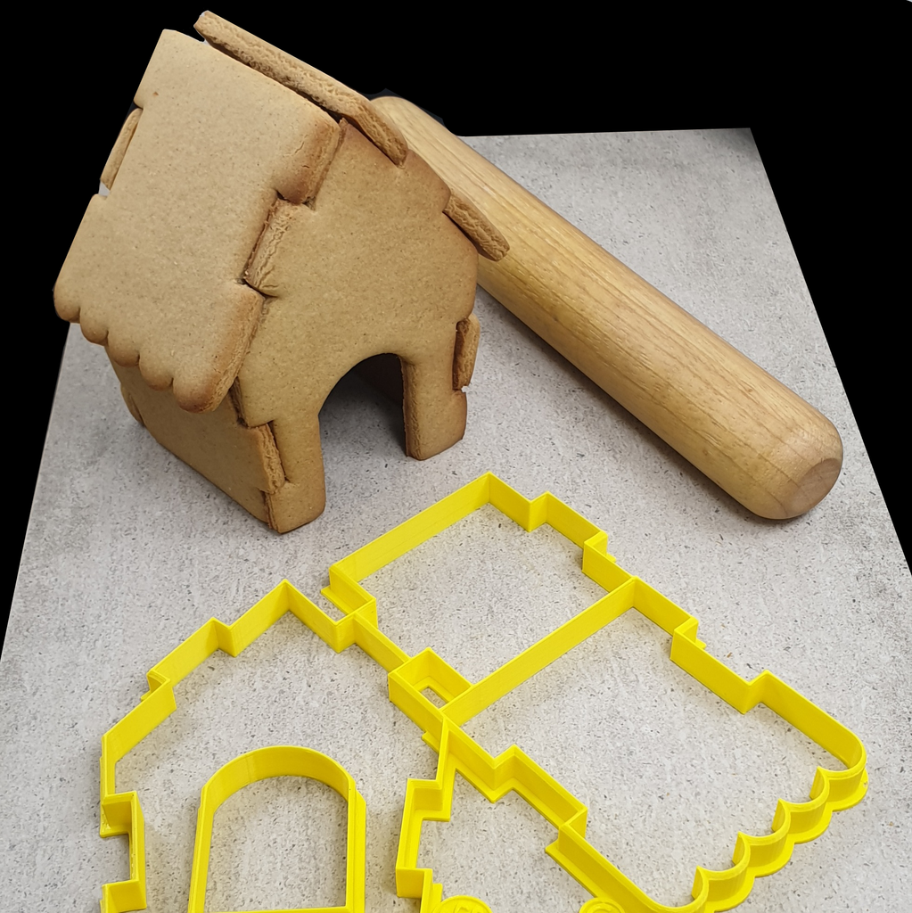 Interlocking Gingerbread House Cutter