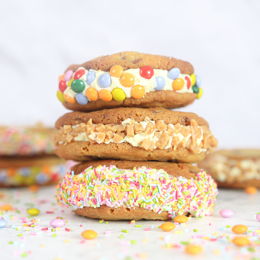 Halo Luxury Topping - Mini Rainbow Chocolates - Bulk Bag