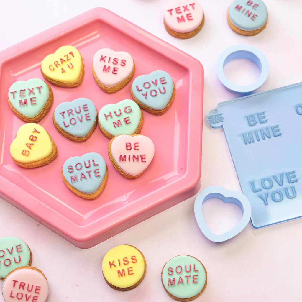 OUTboss STAMP N CUT - Love Heart Sweets